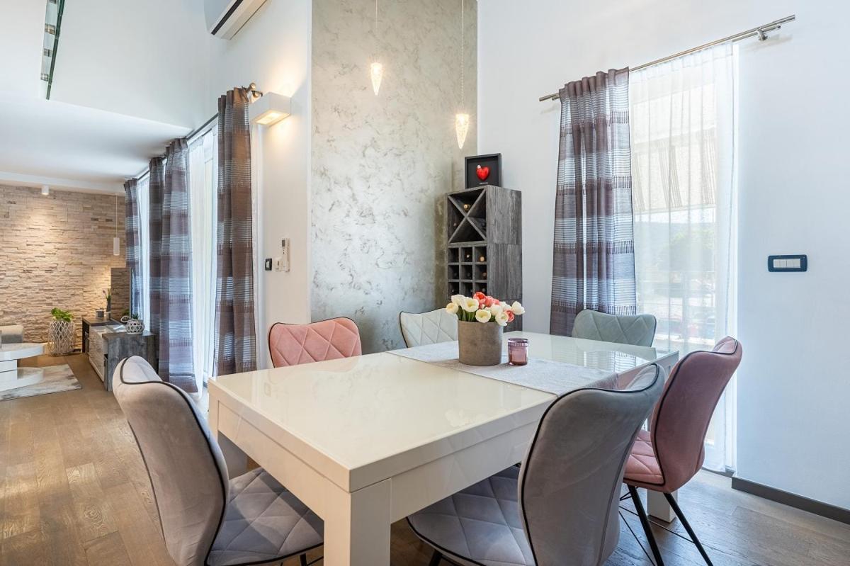 Apartament Kula *